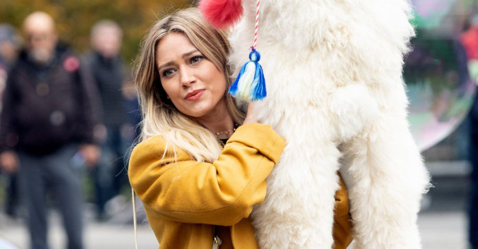 8F83C25D-B30B-41E7-BDB8-F6B689500B79 Lizzie McGuire