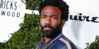 Donald Glover rilascia a sorpresa il suo nuovo album con i featuring di SZA, Ariana Grande e molti altri Childish Gambino Donald Glover