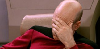 Il Facepalm del Capitano Picard diventa un busto limited edtion per San Diego Comic Con