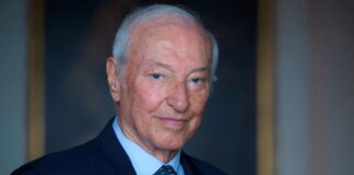 È morto Piero Angela. Il celebre divulgatore scientifico aveva 93 anni Piero Angela