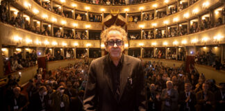 Tim Burton incanta il Lucca Comics: “Io sono un outsider proprio come Mercoledì” | Speciale LuccaCG22 Tim Burton Lucca Comics