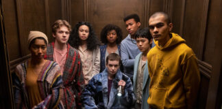 The Midnight Club cancellata, Mike Flanagan e Trevor Macy passano da Netflix a Amazon The Midnight Club Mike Flanagan Netflix Amazon