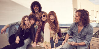 Daisy Jones & The Six – Ecco le prime immagini e la data di uscita dell’attesissima serie di Prime Video Daisy Jones & The Six