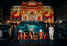 The Beauty – Emozionante video mapping alla Fontana di Trevi alla presenza del cast