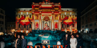 The Beauty – Emozionante video mapping alla Fontana di Trevi alla presenza del cast
