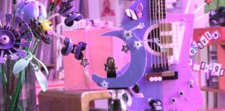 Lego – Olivia Rodrigo presenta cinque nuovi set ispirati a canzoni iconiche dei suoi album
